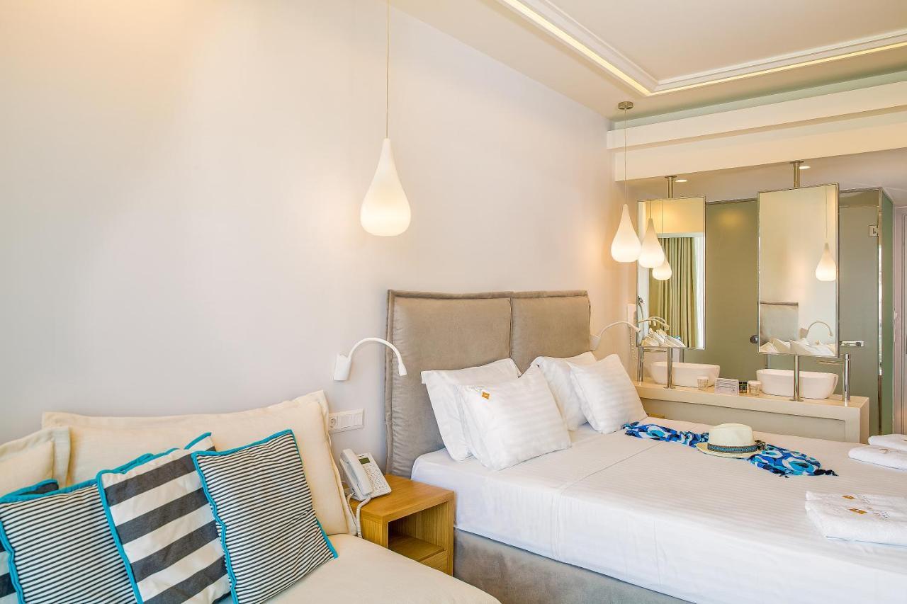 Samian Mare Hotel, Suites & Spa การ์โลวาซี ภายนอก รูปภาพ